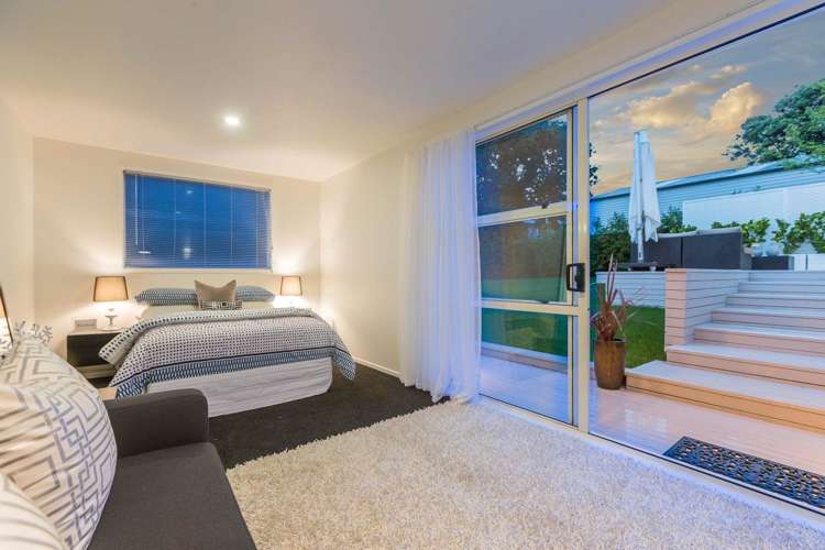 36 Royal View Road Te Atatu South_12