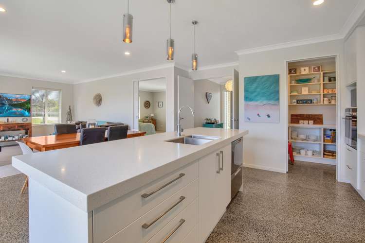 2 Castleton Drive Rolleston_4
