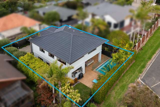 Immaculate, Stylish & Double Westlake Zone