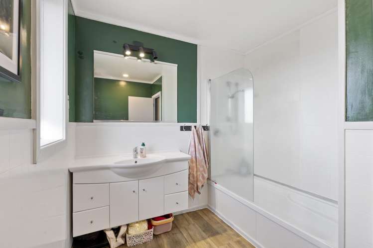 1 Bear Street Tirau_13