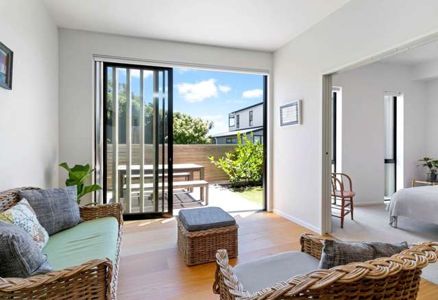 Quite low maintenance on View Road!