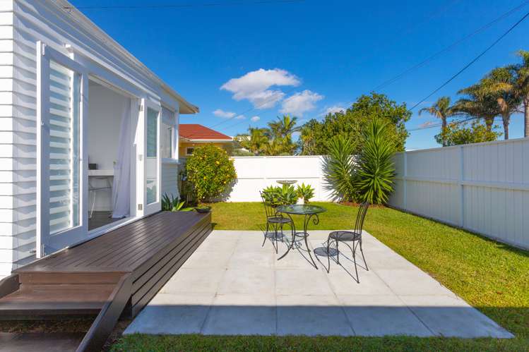 23 Harbour View Road Point Chevalier_14