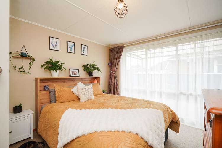 54 Conway Crescent Glengarry_14