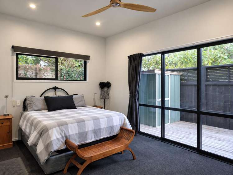 11a Mace Terrace Oakura_13