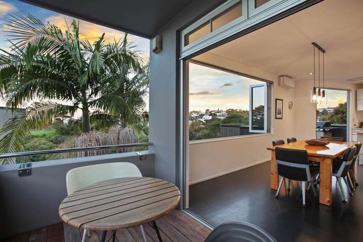 27 Laxon Terrace_5