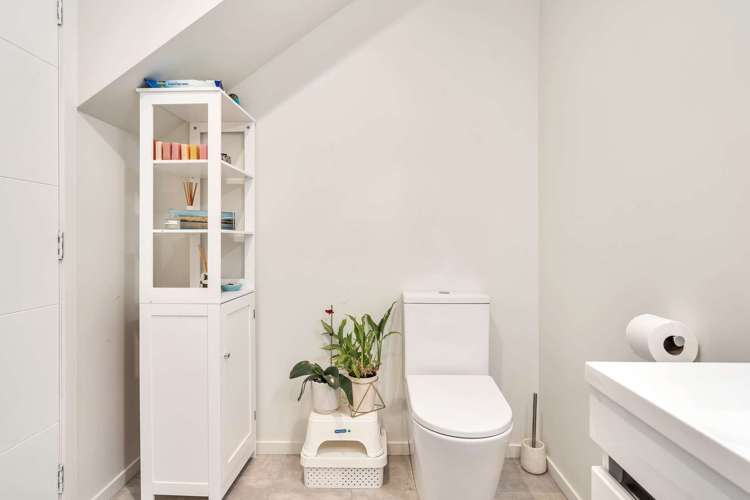 30 Bridgewater Lane Stoke_16