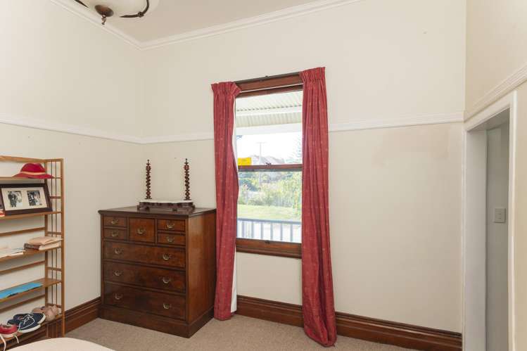 12 Pine Street Mangapapa_17