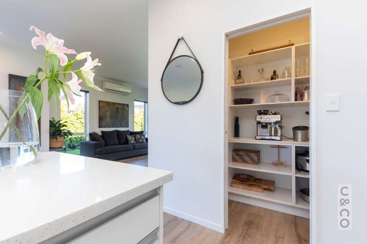 30 Jelas Drive Riverhead_13