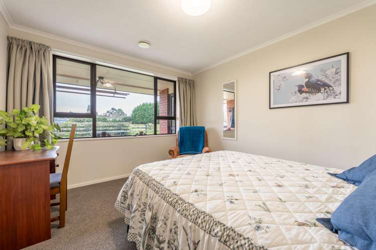 115 Main North Road Geraldine_18