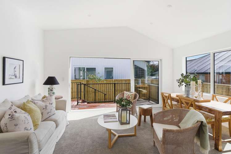 69a/69b Smith Street Woolston_12