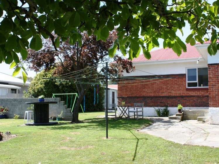 73 Eddystone Street Kaitangata_1