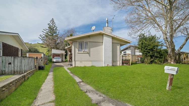 53 Lyell Road Outer Kaiti_13