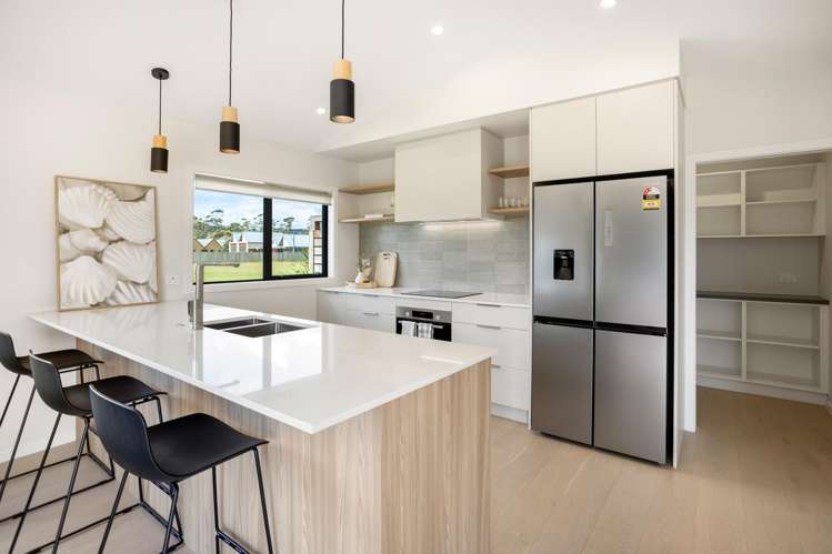 2 Motutere Drive Matarangi_8