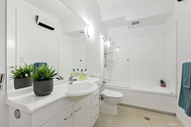 7/23 Tennyson Street Te Aro_10