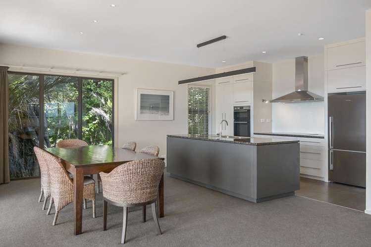 49 Mount Avenue Pauanui_6