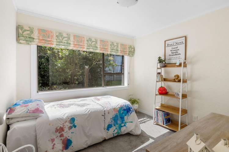 15 Edgewater Grove Orewa_15