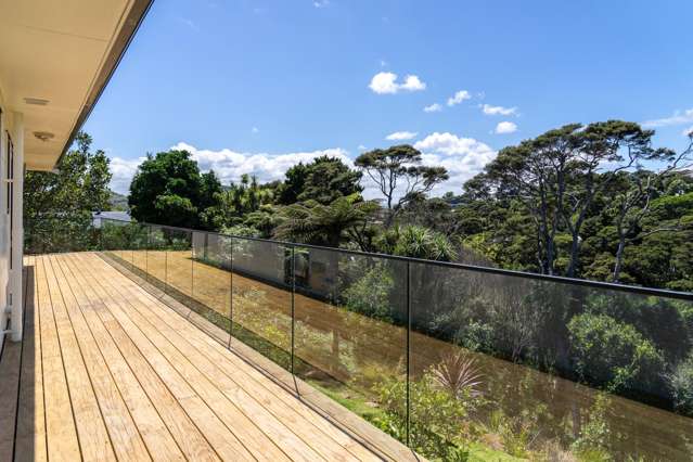 11 Sunshine Rise Raglan_2