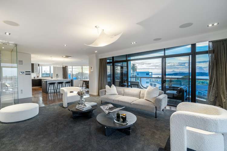 2/97 Jervois Road Herne Bay_3