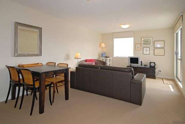 2a/19 Morning Star Place Mount Albert_1