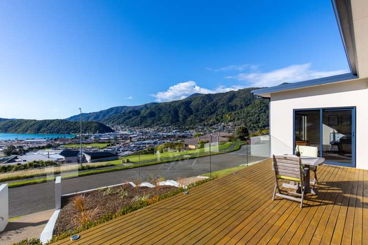 29 Harbour View Heights Picton_24