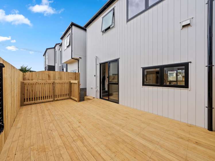 2/40 Hain Avenue Mangere East_18