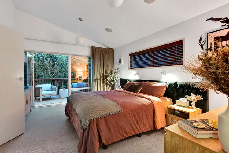 12 Leatham Avenue Strandon_16