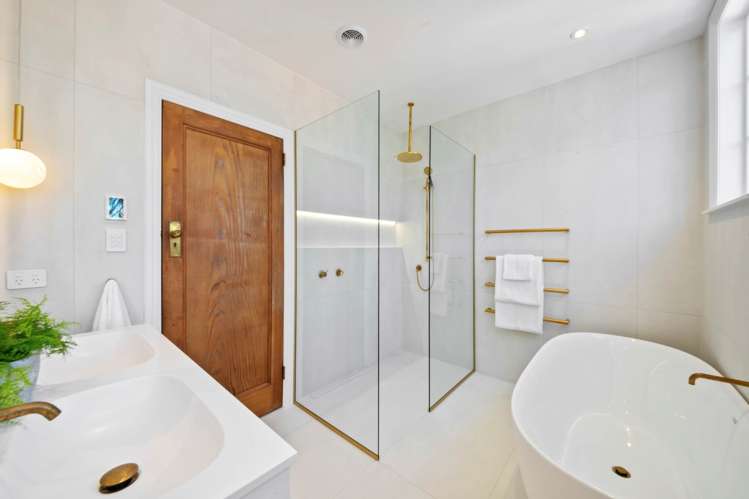 1 Rewa Road Three Kings_17