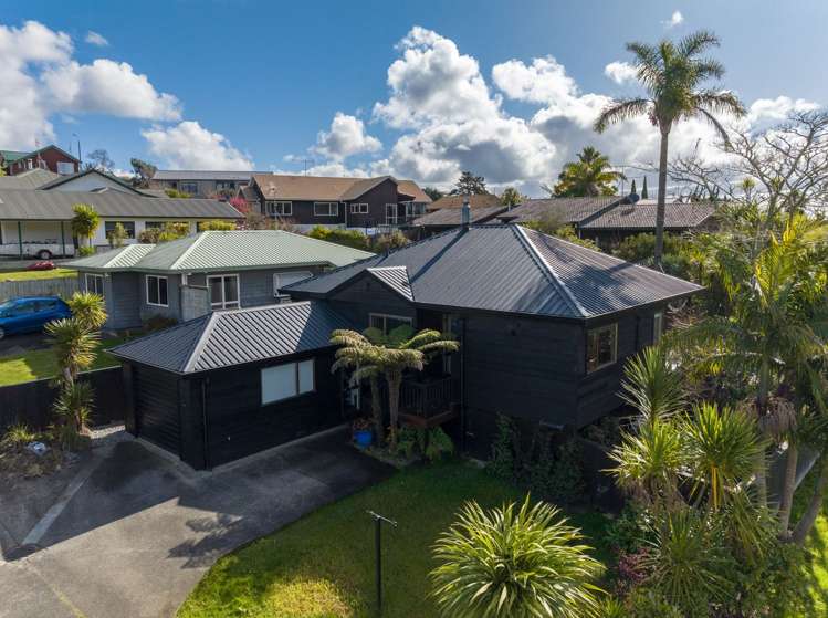 1/45 Unsworth Drive_0