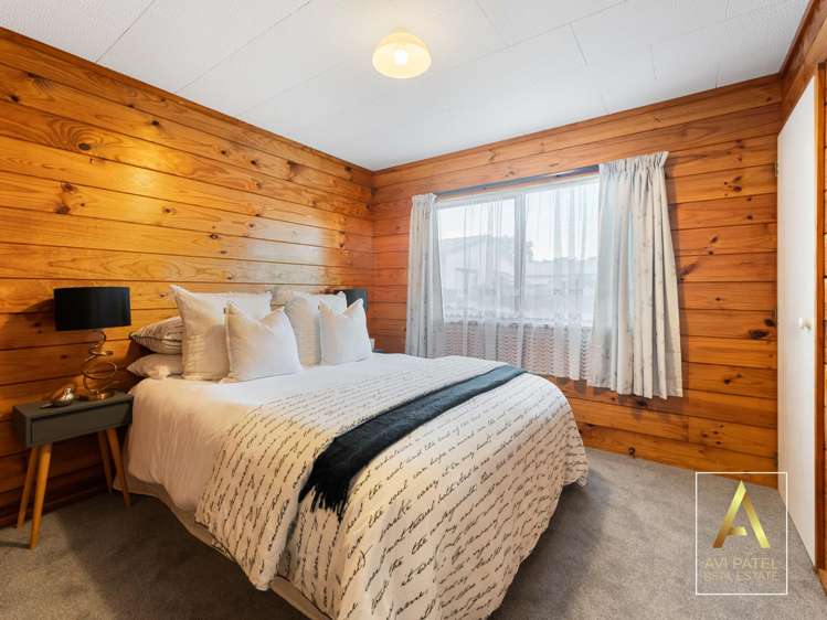 1/9 Te Kanawa Crescent Henderson_15