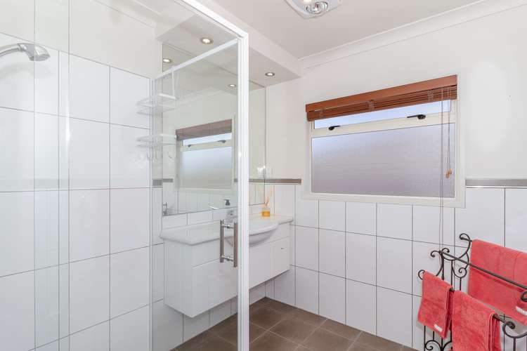 57 Merlot Drive Greenmeadows_14