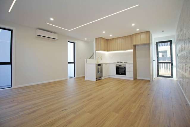 2/136 Penrose Road Mt Wellington_4