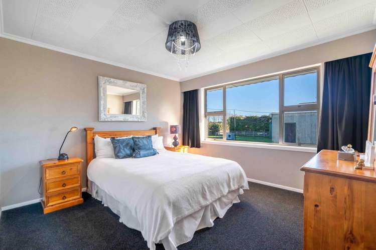 400 Orion Road West Makarewa_12