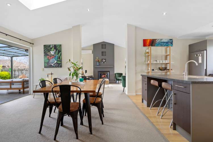 74 Templemore Drive Richmond_1