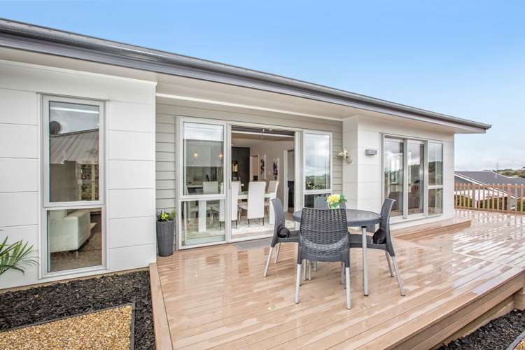 9 Knoll Rise Pukekohe_11