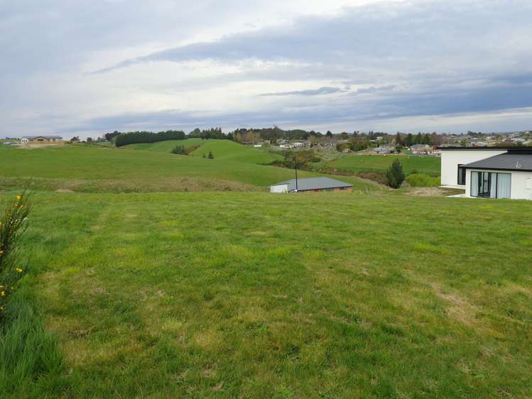 19 Monterey Drive_0