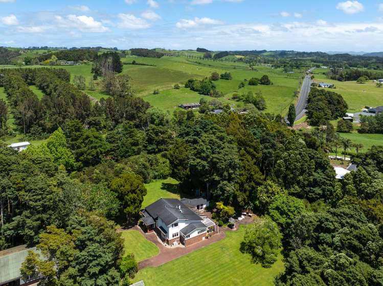 1174 Kahikatea Flat Road Waitoki_53