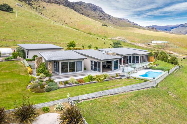 150 Camp Bay Road Purau_1