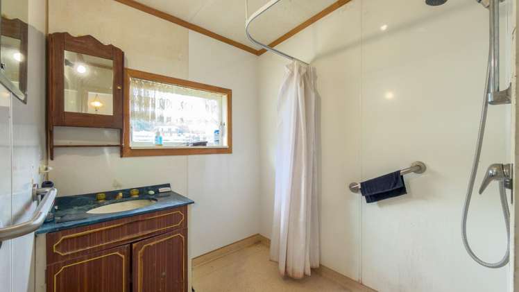 2 Trotter Avenue Waiomu_8