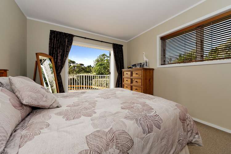 21 Park Road Titirangi_17