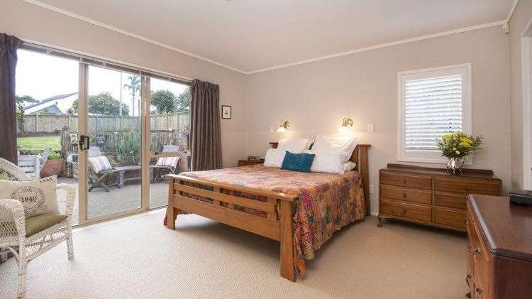 2 Jan Higgins Place Golflands_4