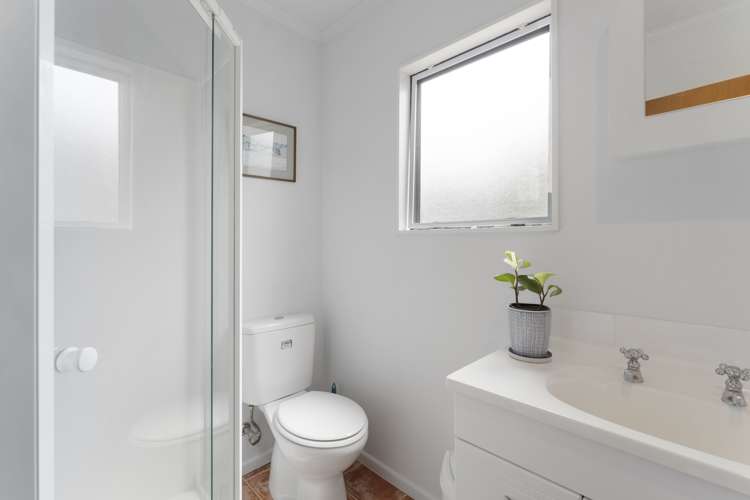 33 Rutherford Drive Waikanae Beach_7