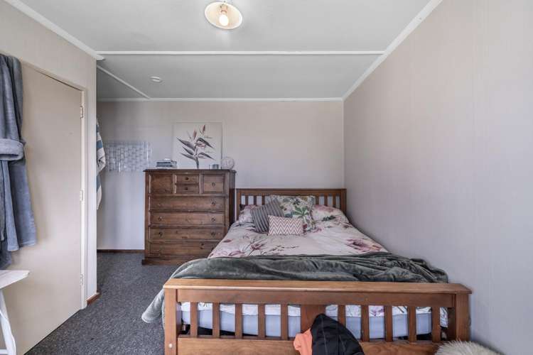 225/227 St Andrew Street Glengarry_6