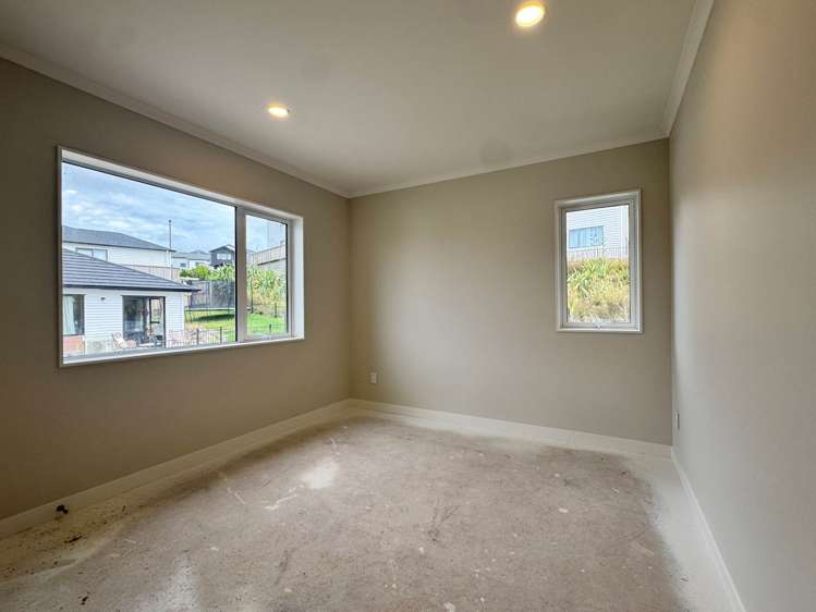 5 Skulander Crescent Millwater_13