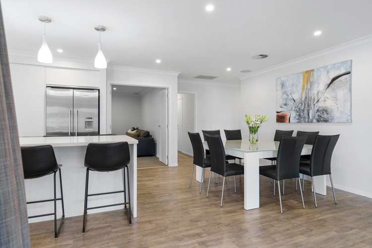 17 Henry Bell Close Leamington_6