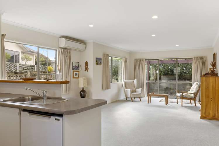 35 Lakeridge Close Rangatira Park_11