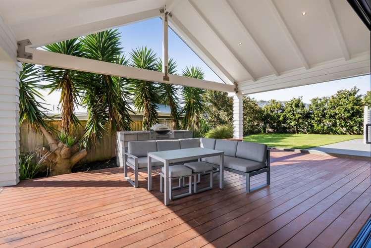 6 Pebble Beach Court Waiwhakaiho_5