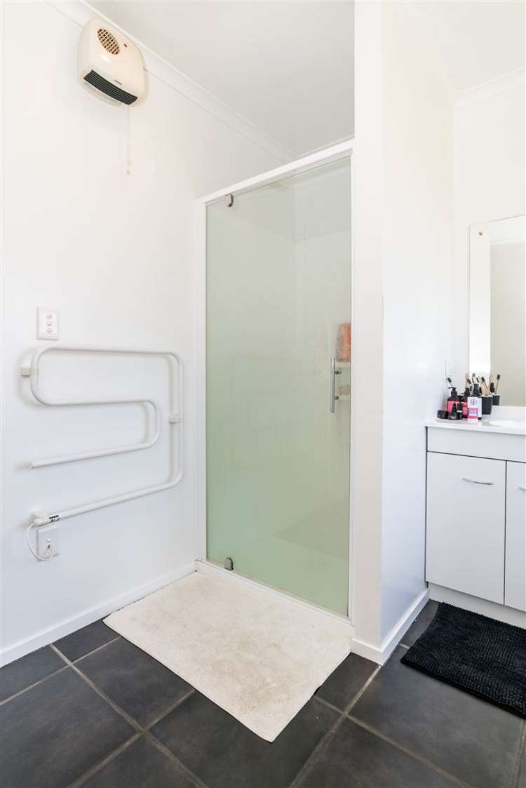 14 Hewson Crescent Lake Hawea_7