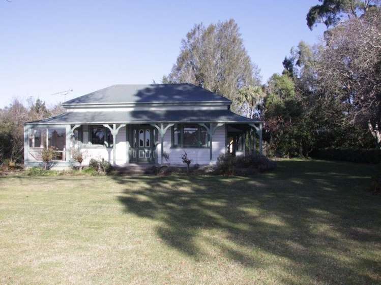 1821 North Eyre Road West Eyreton_12