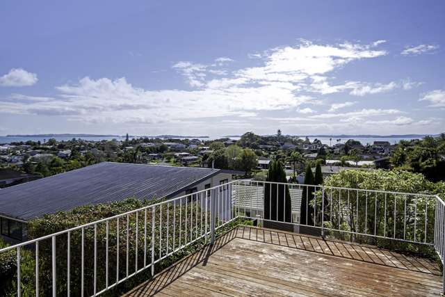 12 Copperfield Terrace Mellons Bay_4