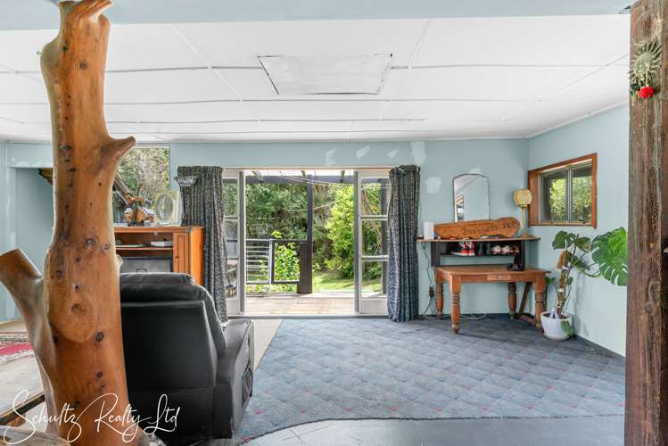 249 Mountain Road Maungaturoto_13